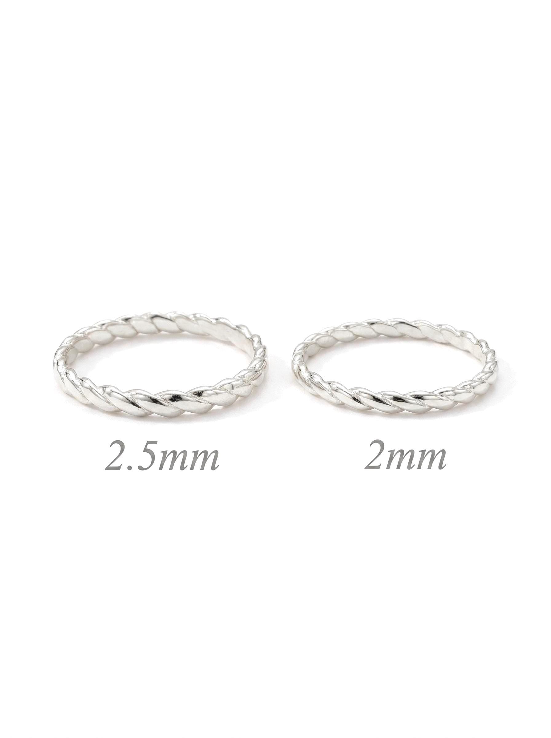 14K Gold Twisted Rope Ring Minimal Braided Stackable Band