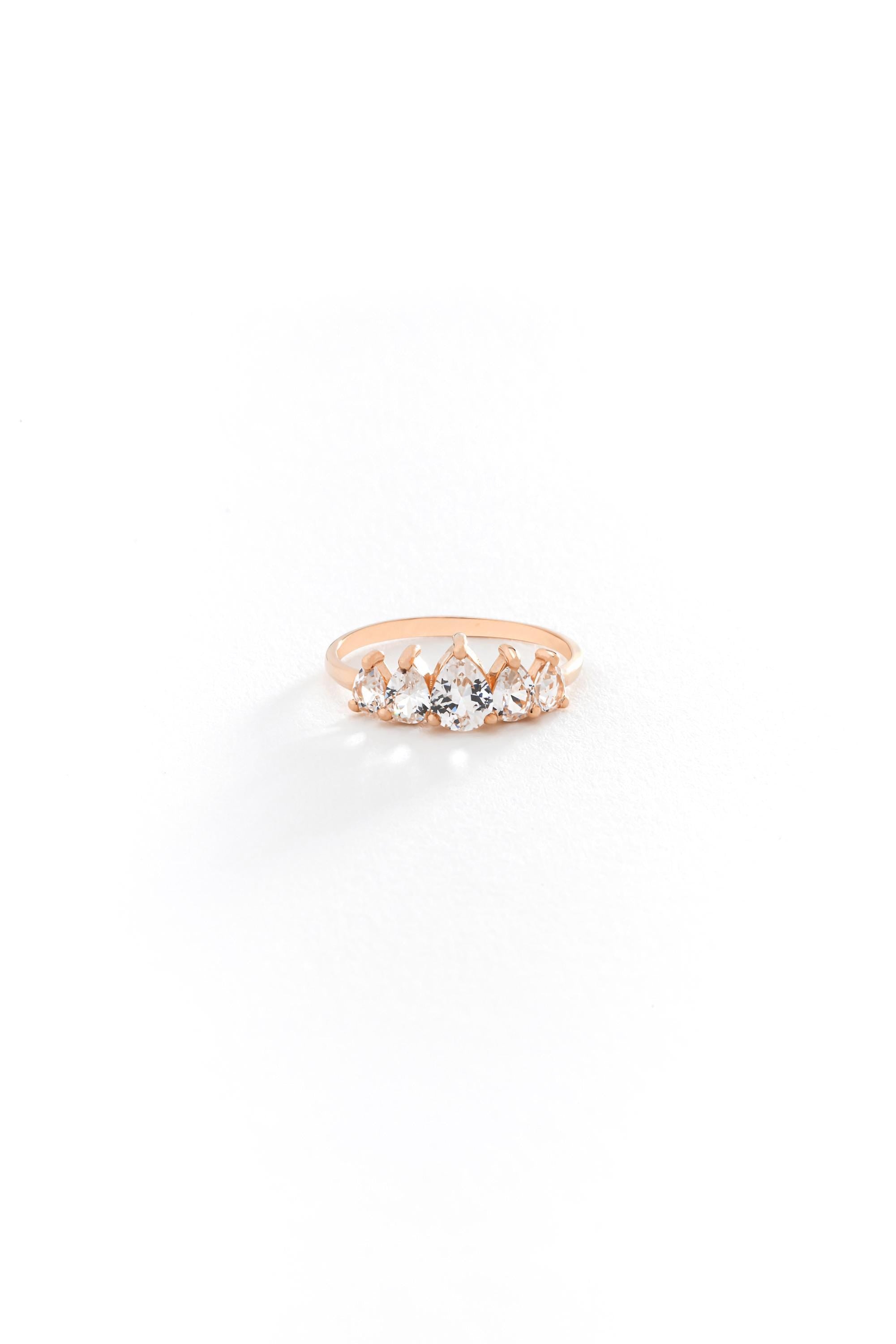 14k Gold Pear Engagement Ring
