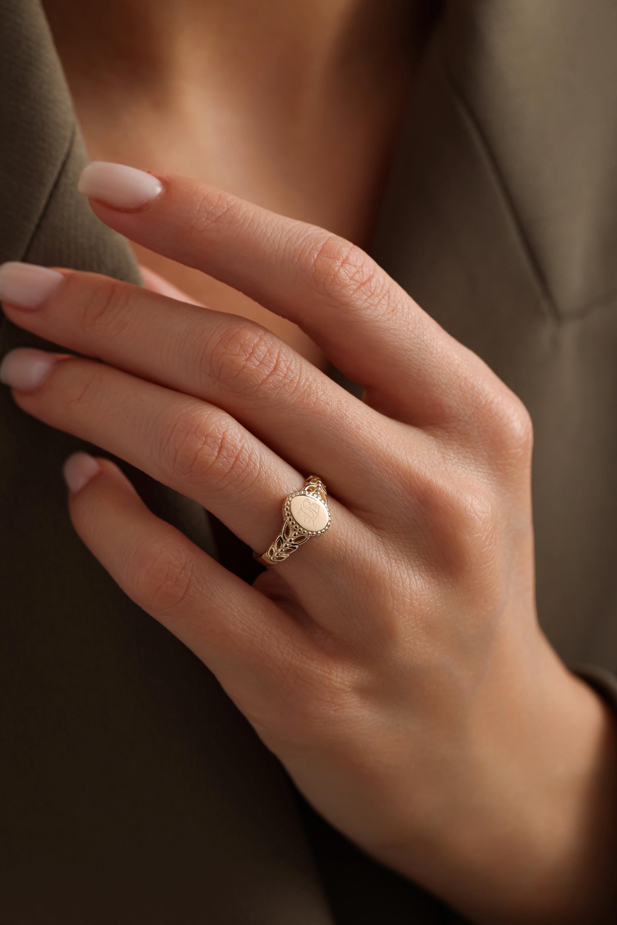 14K Gold Oval Filigree Signet Ring