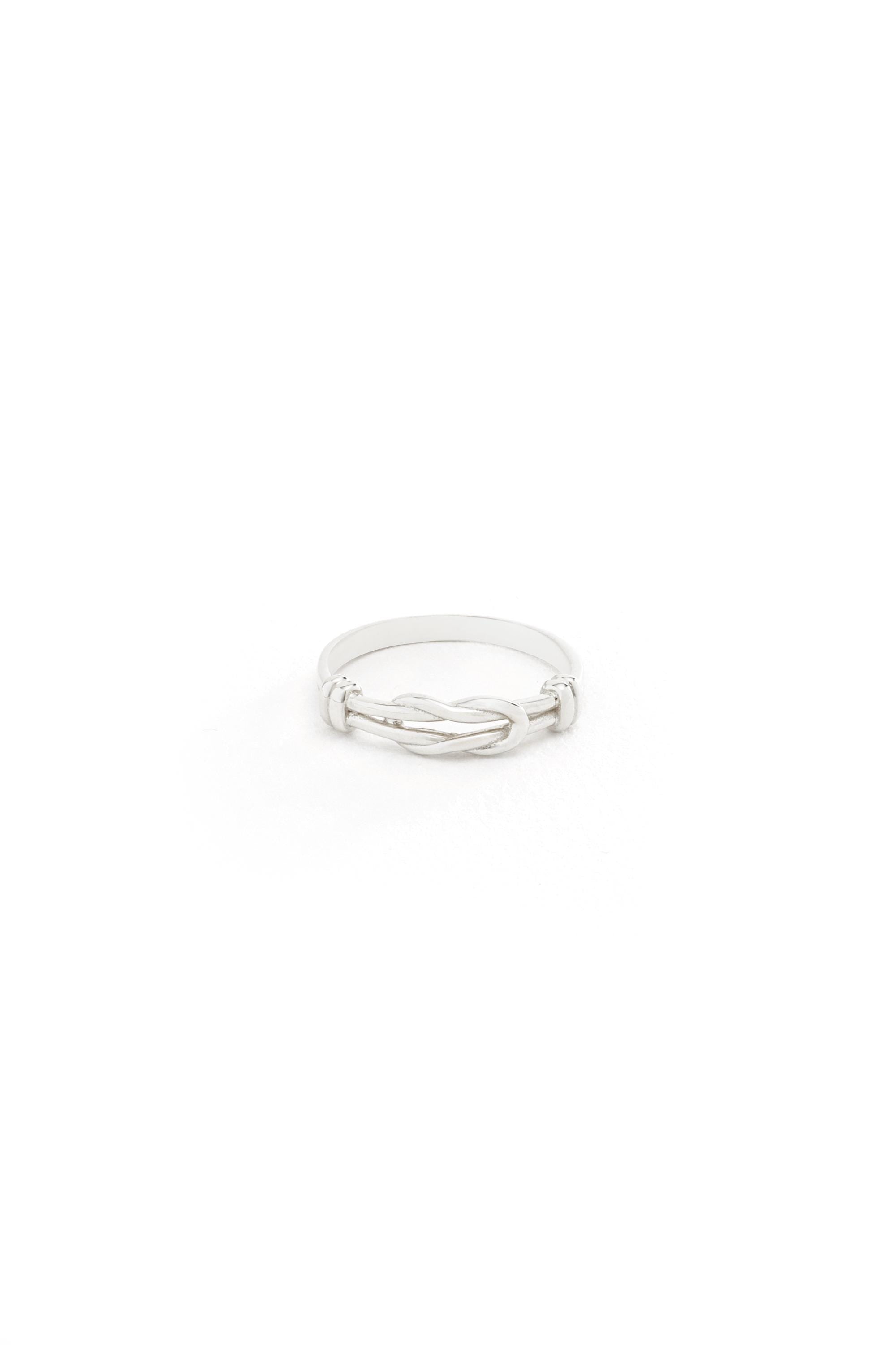14K Gold Dainty Love Knot Ring