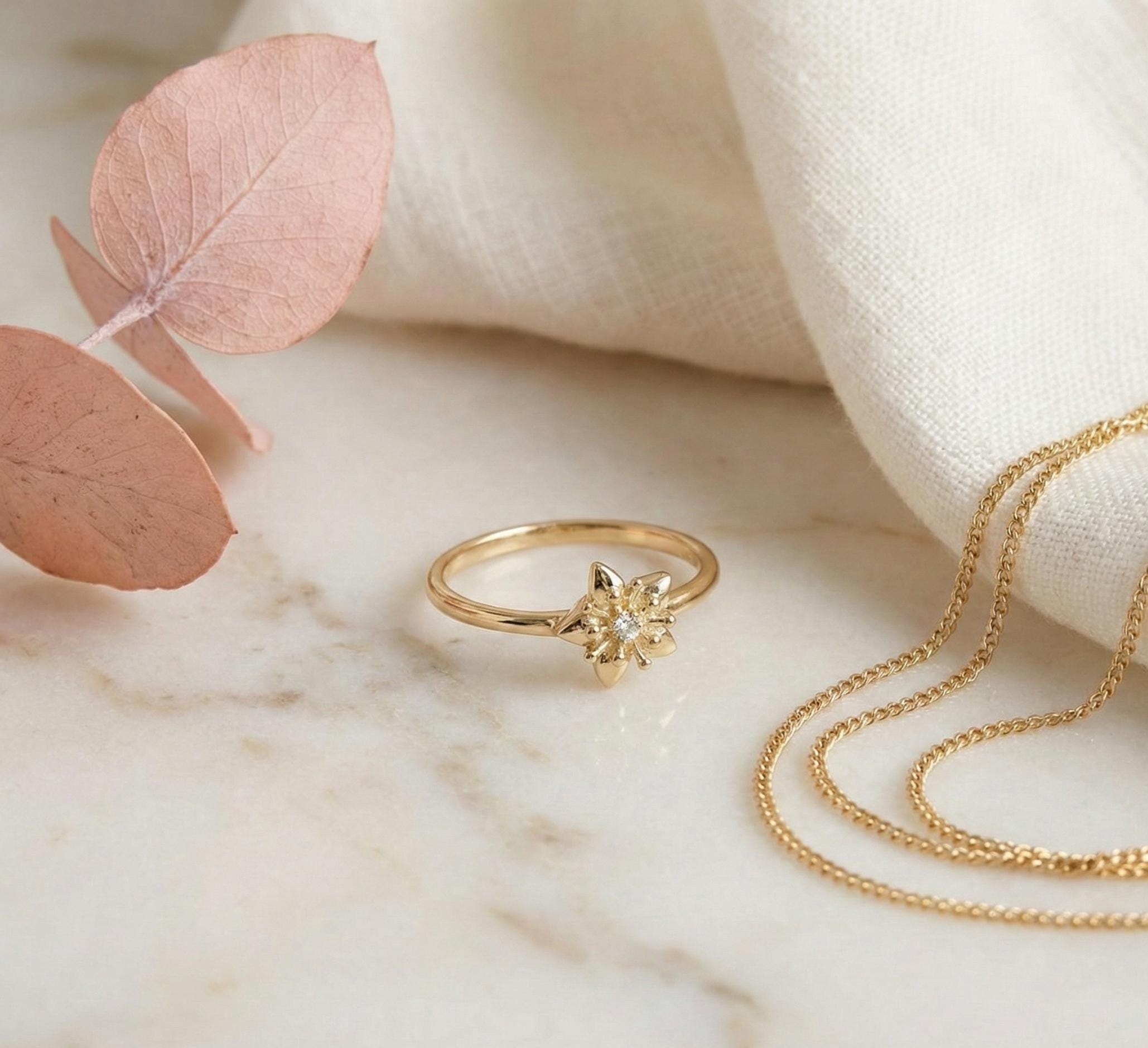 14K Solid Gold Floral Diamond Ring