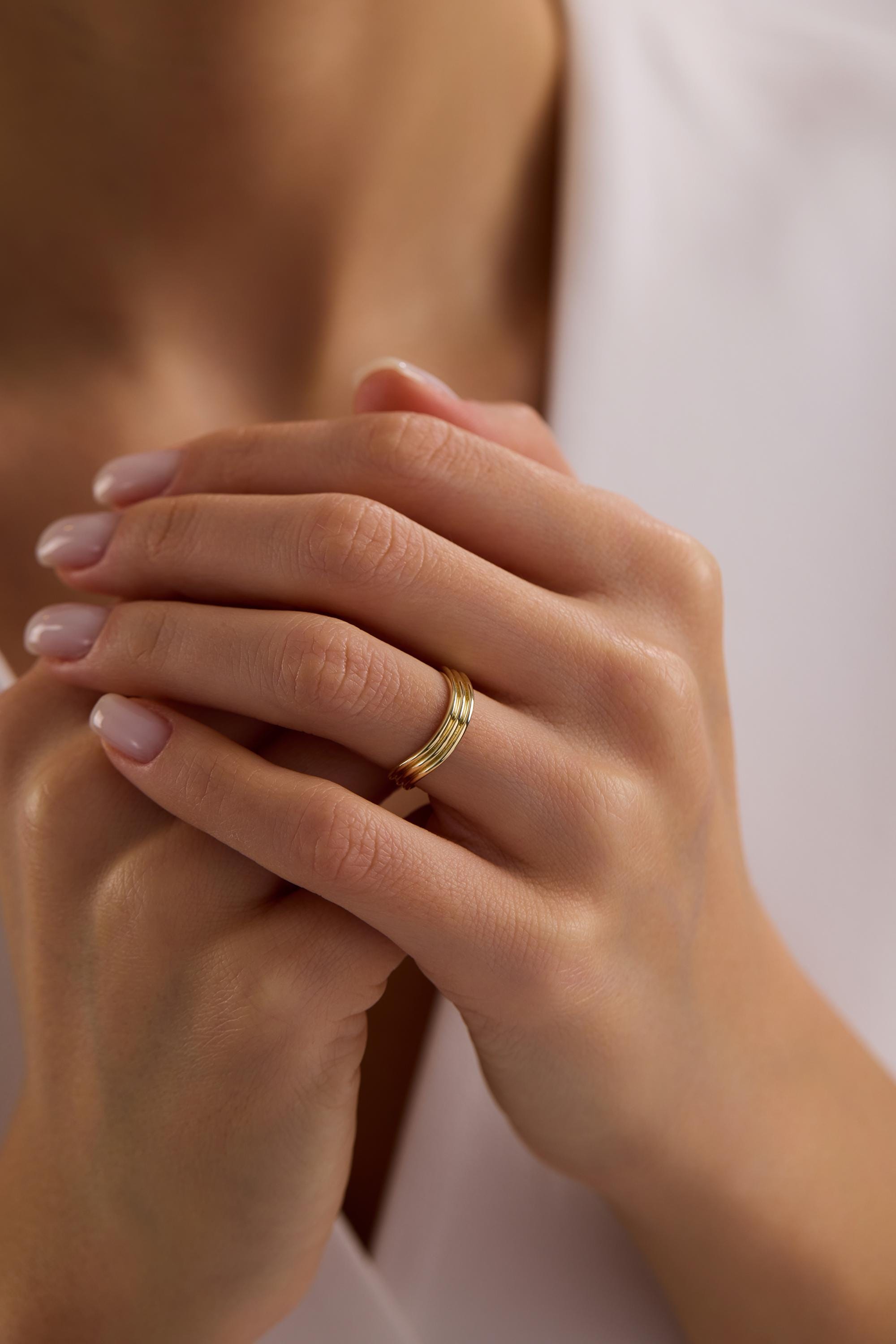 14K Gold Layered Wave Band Ring