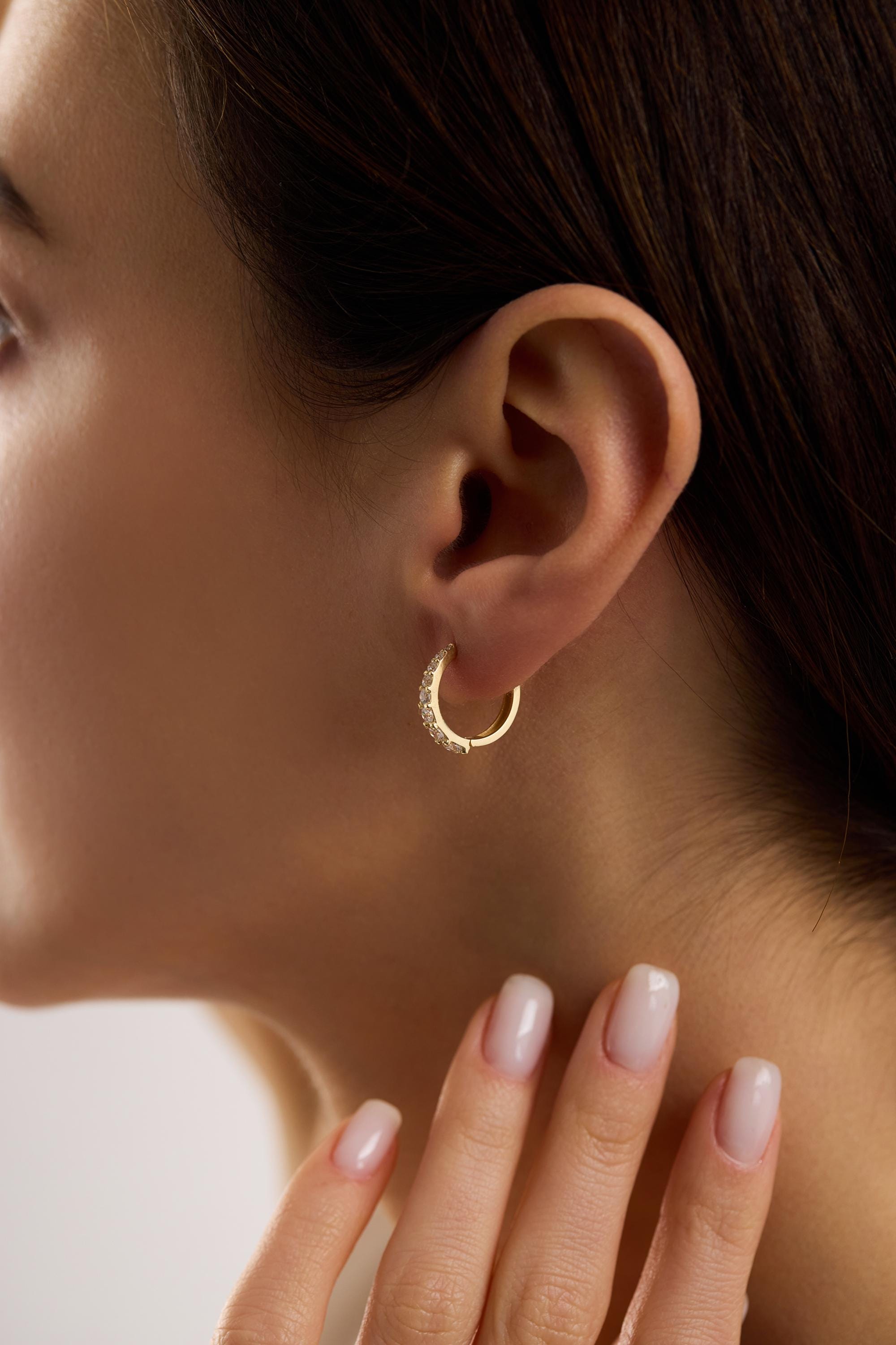 14K Gold Diamond Pavé Huggie Hoop Earrings