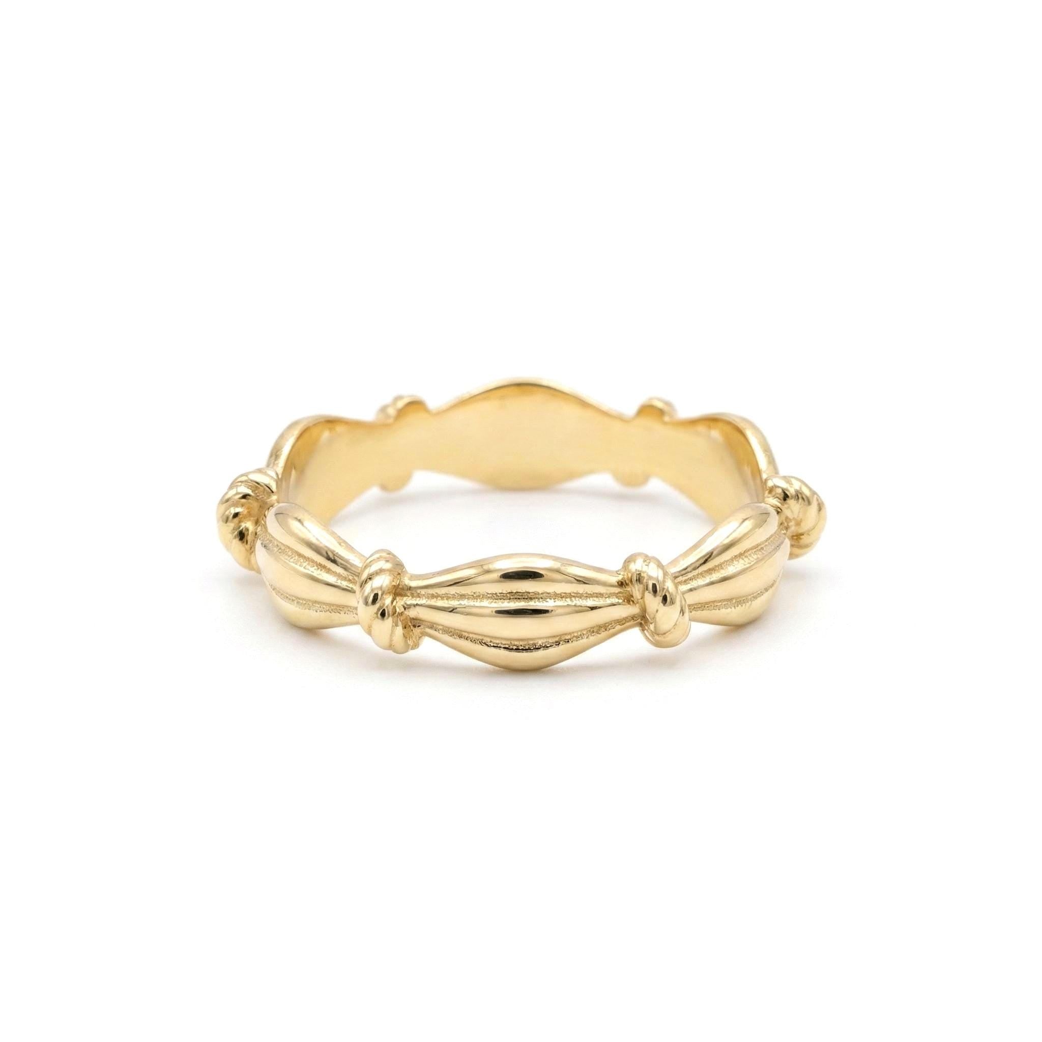 14K Gold Fluted Vintage Stacking Band