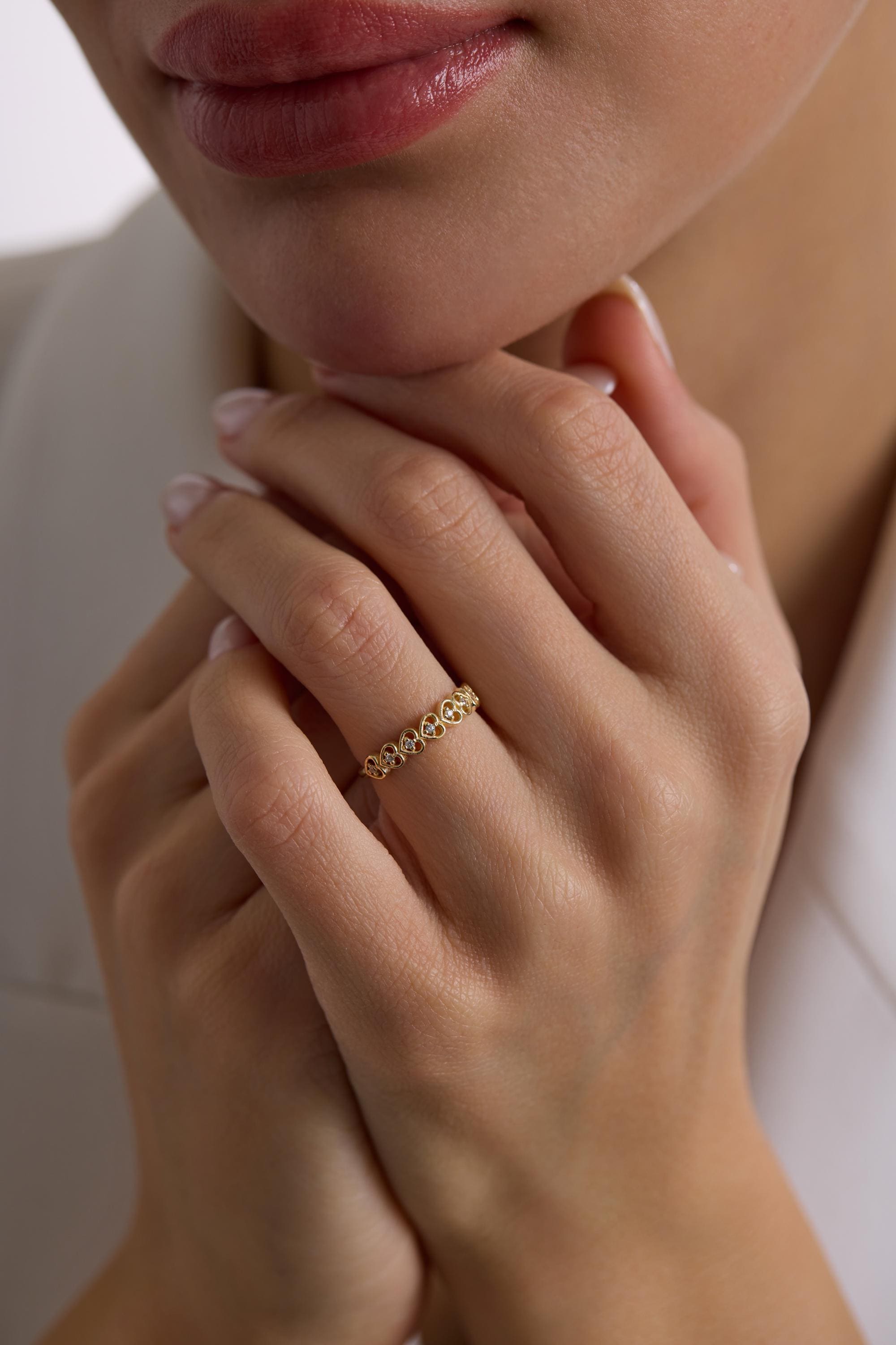 14K Gold CZ Heart Band