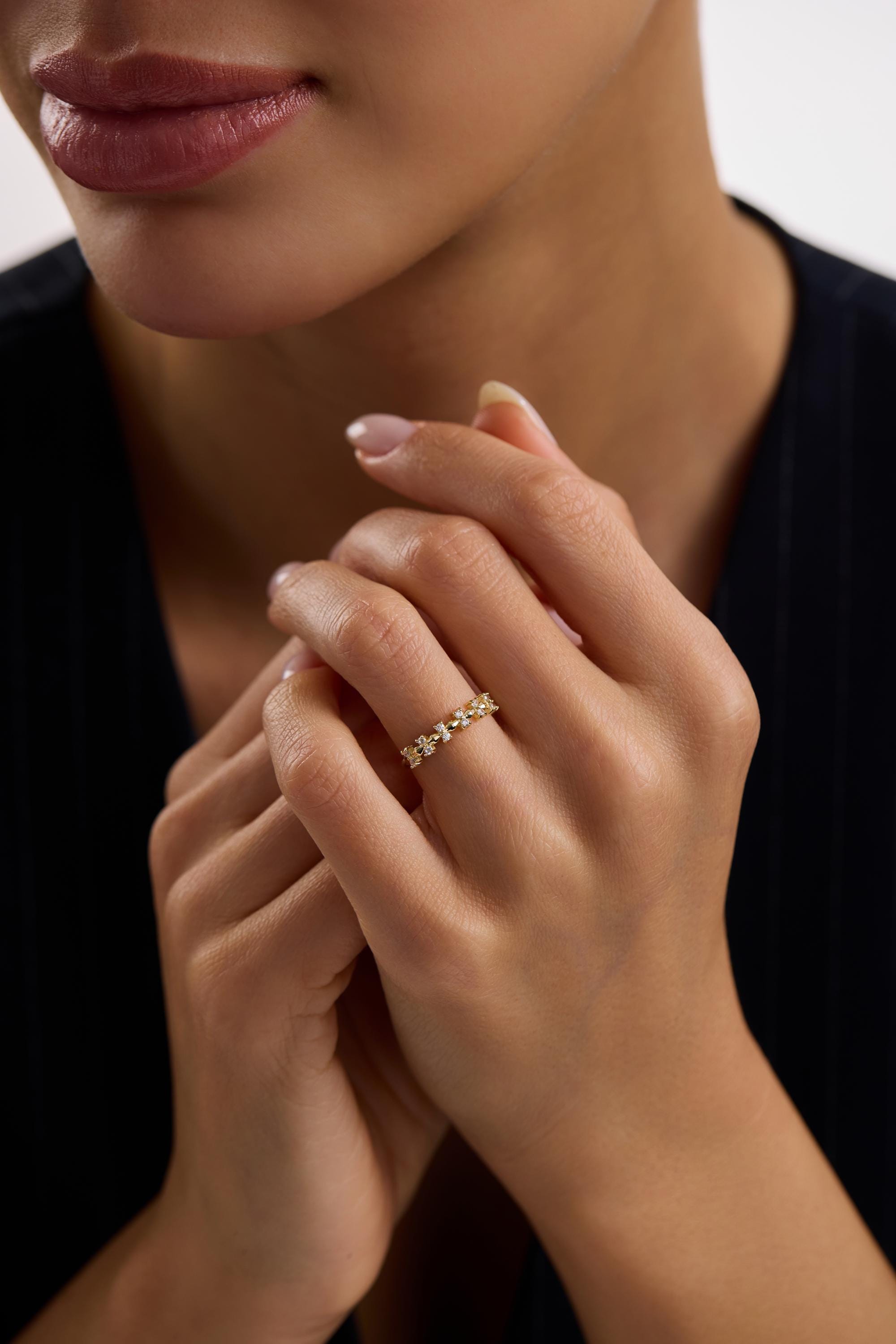 Dainty Diamond Band Ring