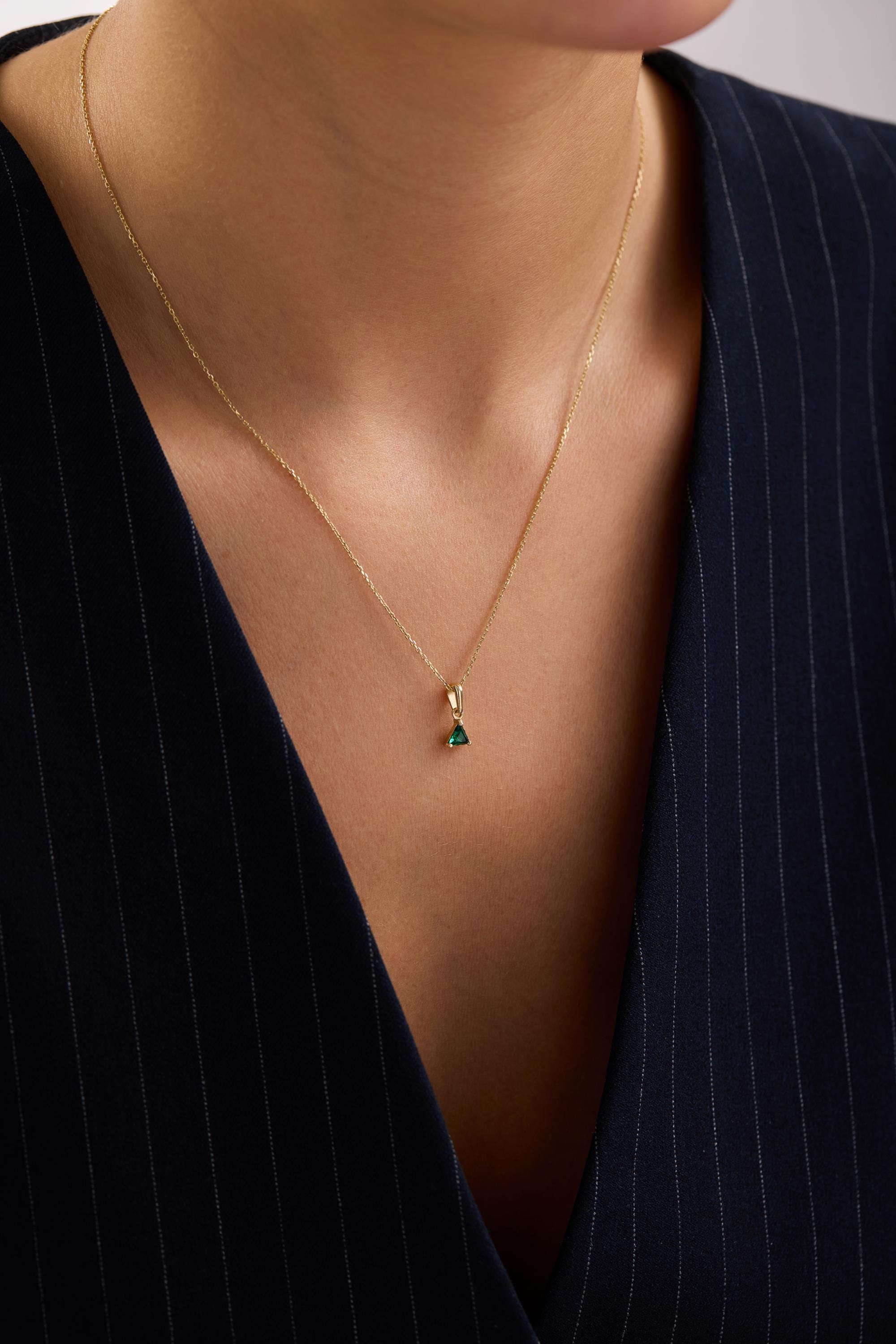 14K Gold Trillion Emerald Pendant Necklace