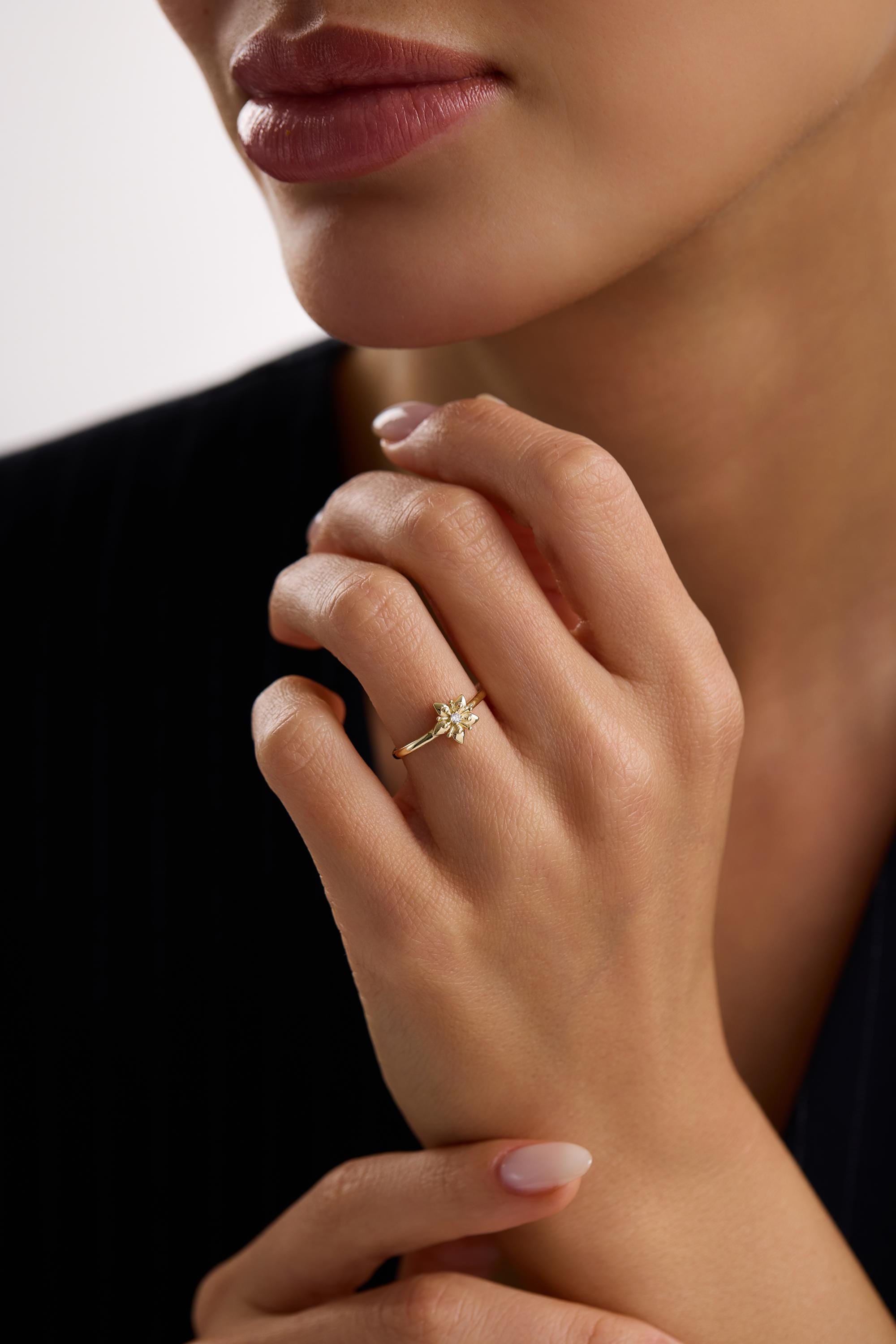 14K Solid Gold Floral Diamond Ring