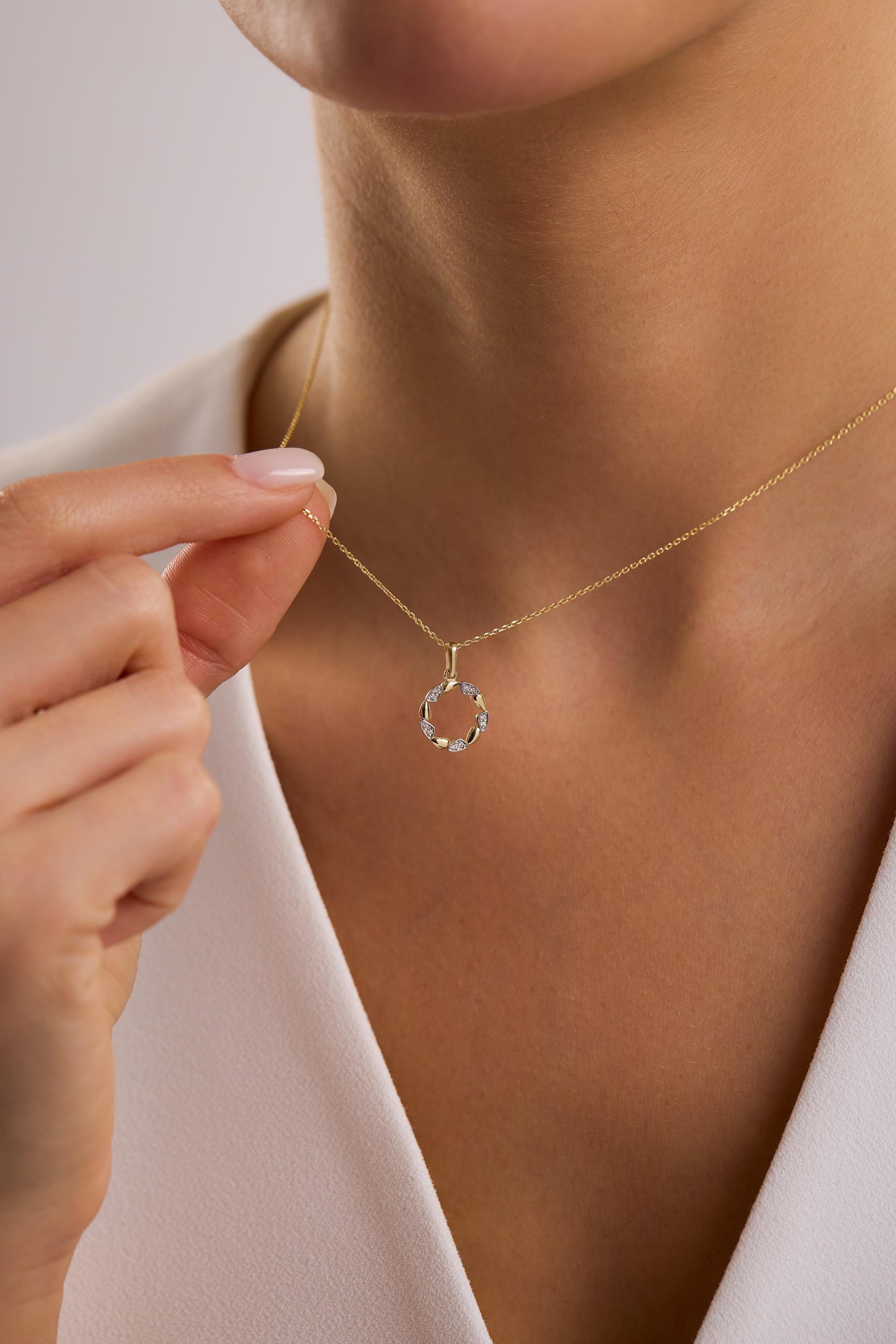 14k Gold Diamond Open Circle Necklace