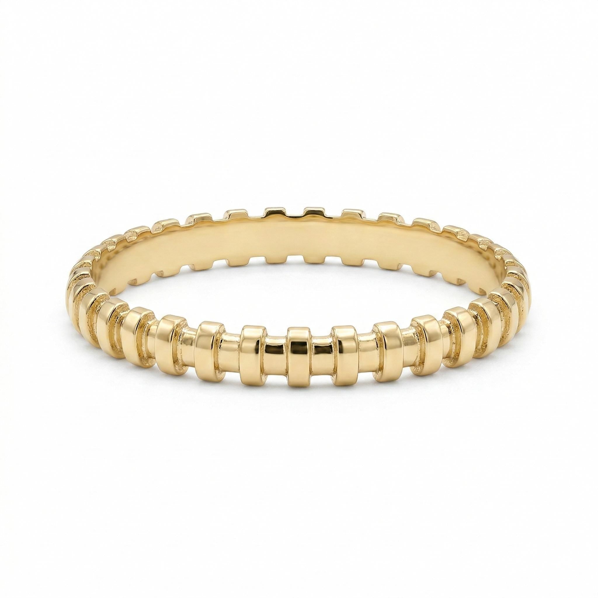 14K Gold Ribbed Texture Band Ring Modern Stacking Ring