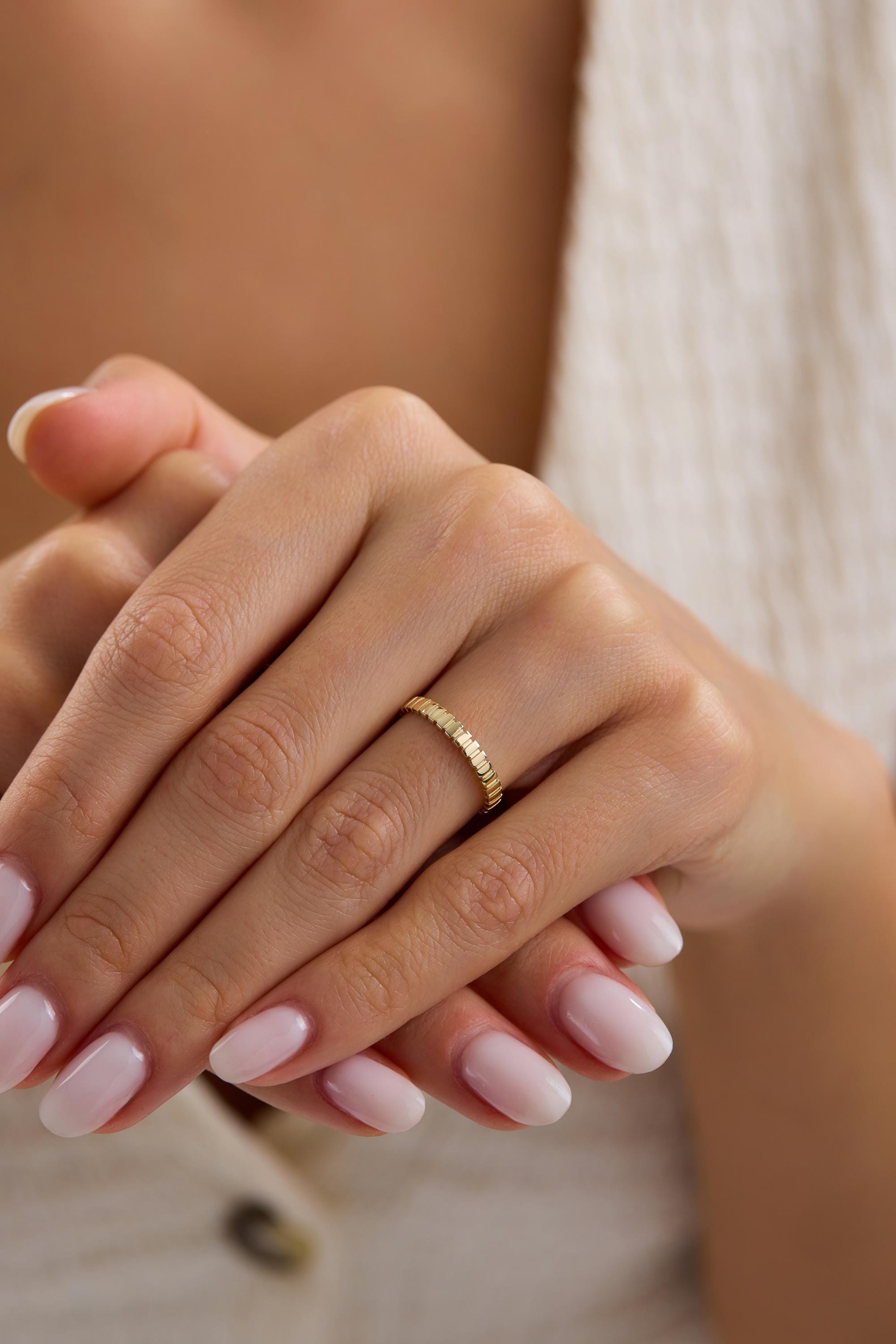 14K Solid Gold Ribbed Band Ring