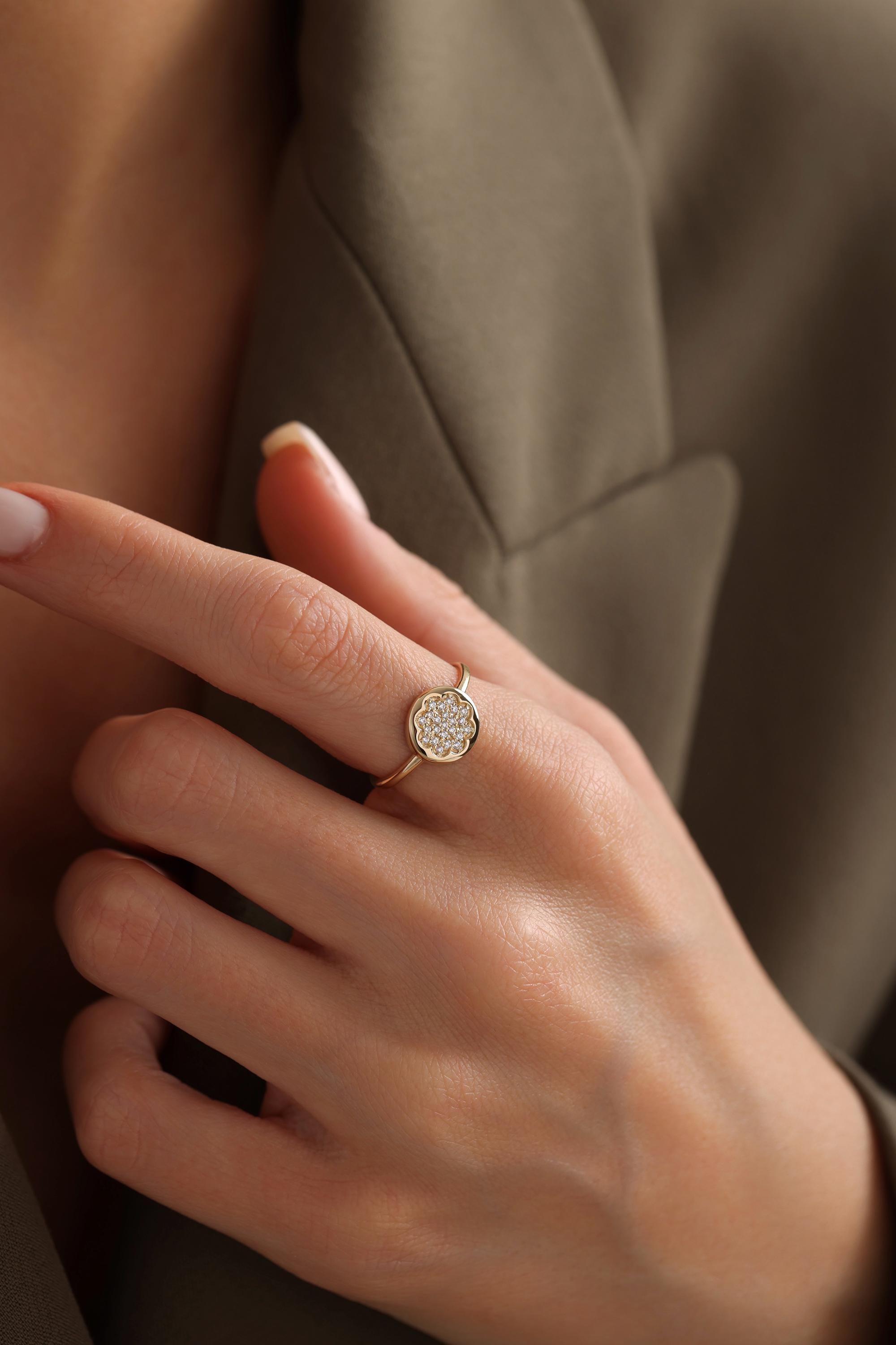14K Gold Round Statement Ring